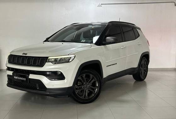 JEEP COMPASS 1.3 T270 TURBO FLEX LONGITUDE AT6 JEEP COMPASS 1.3 T270 TURBO FLEX LONGITUDE AT6